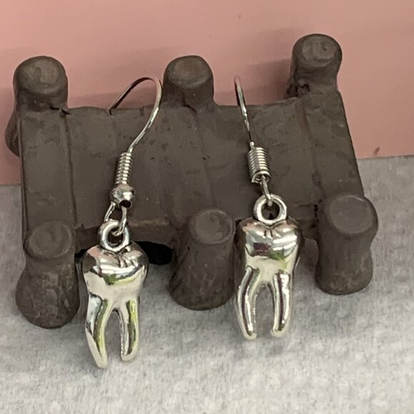 Tooth Earring, Tooth Fairy, Dentist Earring, Dental Hygienist Earrings, Teeth - Picture 2 of 7